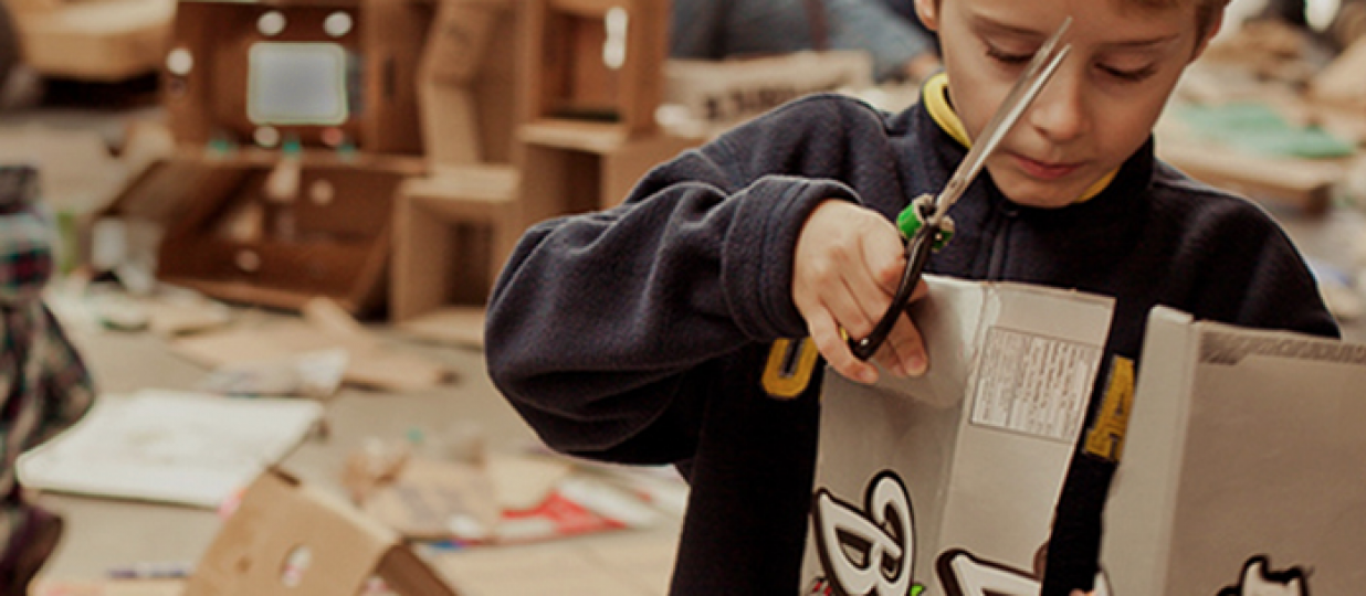 The global cardboard challenge – just build it!